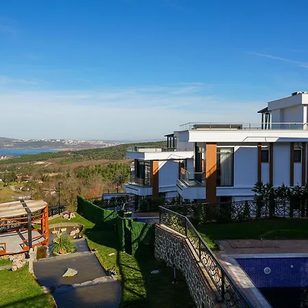 9 Pearl Sapanca Villa *